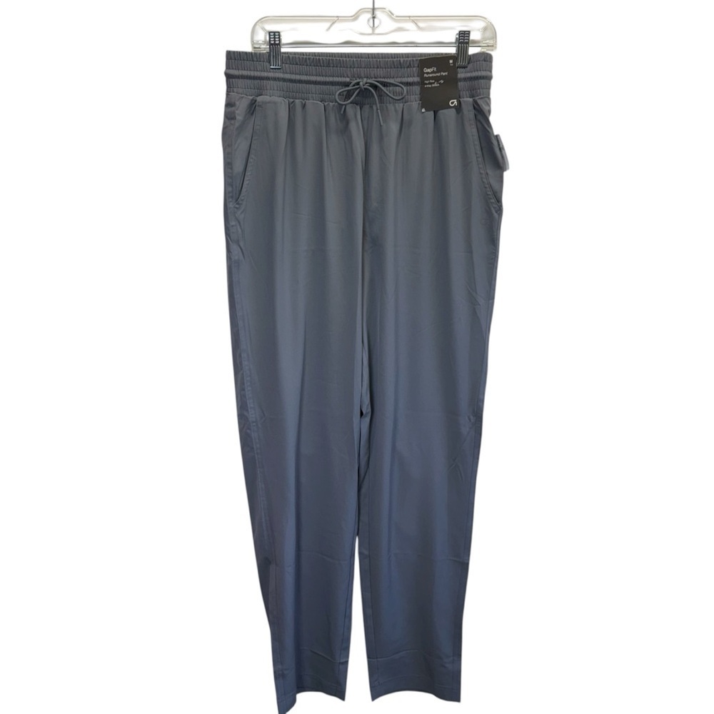 Gap Fit RunAround High Rise Pant. Size M/Tall NWT